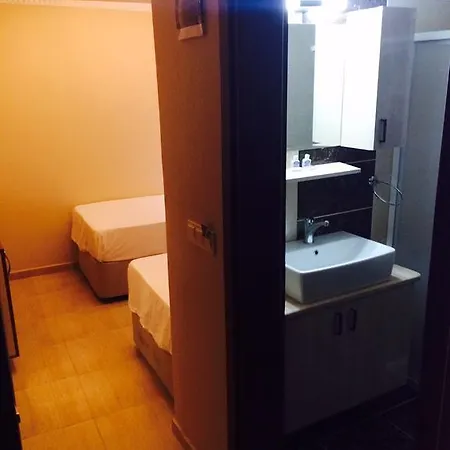 Golden Stone Butik Otel 3*