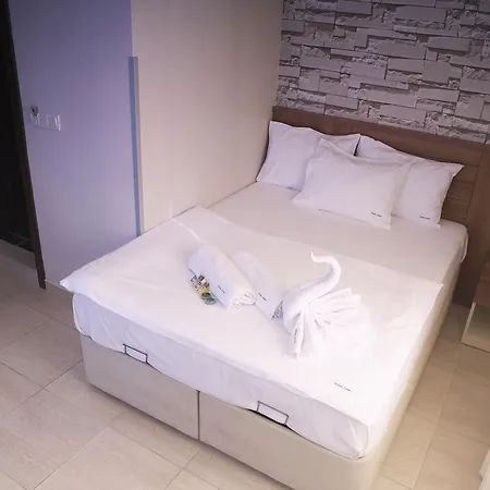 Hotel Golden Stone Butik 3*