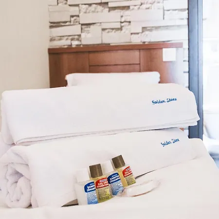 Otel Golden Stone Butik 3*