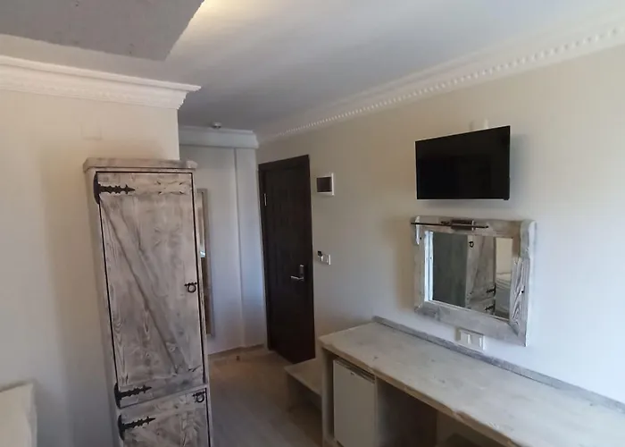 Hotel Golden Stone Butik Çeşme