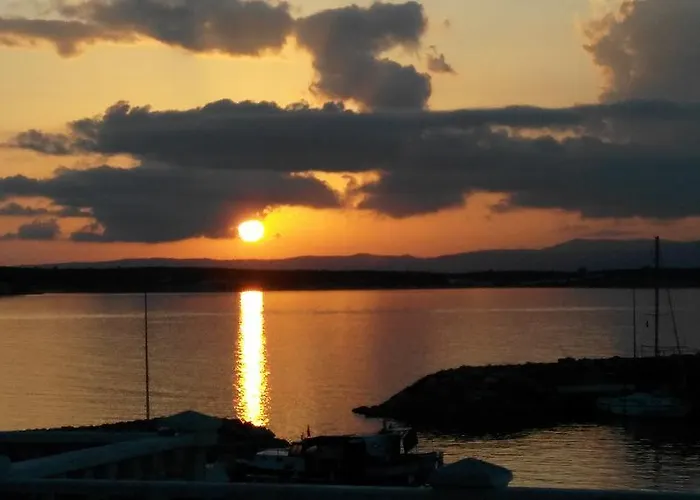 Golden Stone Butik Hotel