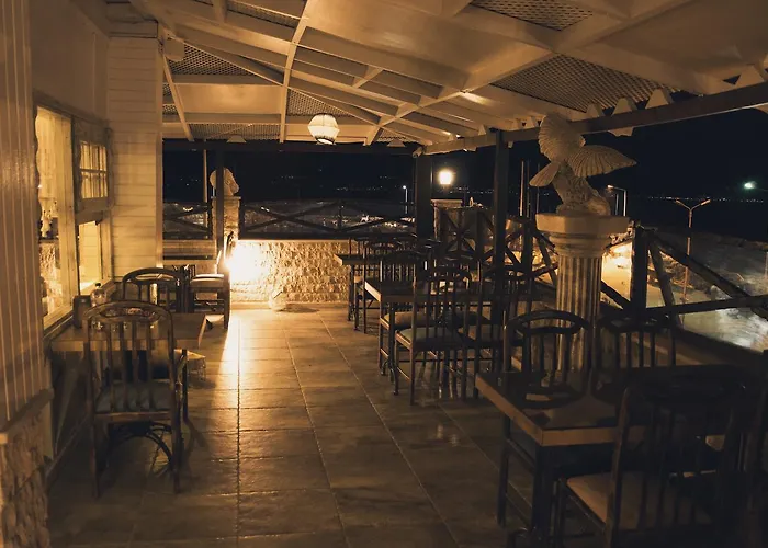 Golden Stone Butik Ξενοδοχείο 3*