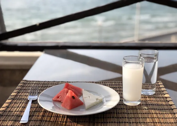 Golden Stone Butik Çeşme